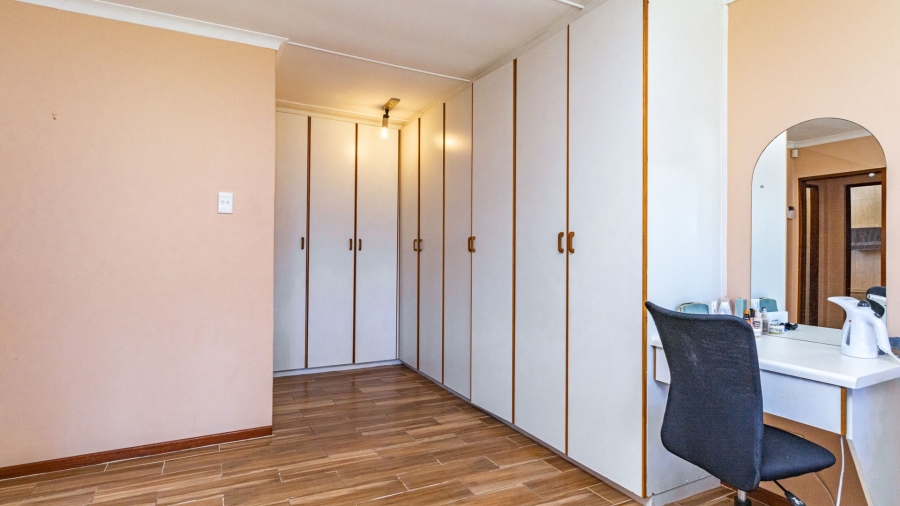 3 Bedroom Property for Sale in Rensburg Estate Western Cape